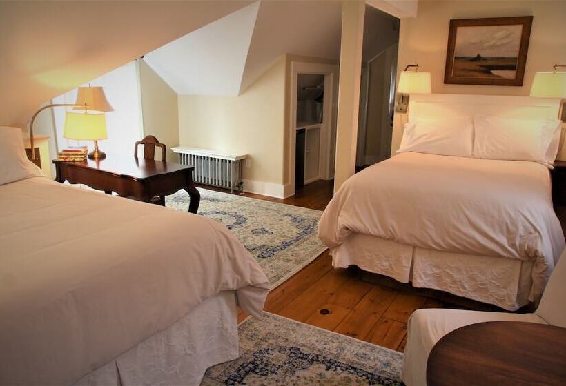 Люкс, The Oak Bluffs Inn