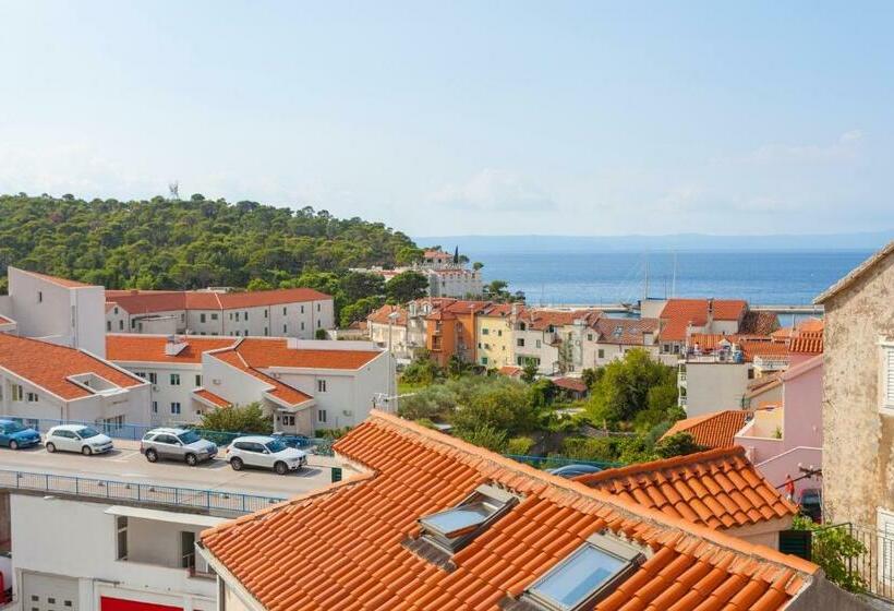 Студия Стандарт Вид на Море, Apartments And Rooms With Wifi Makarska   11063