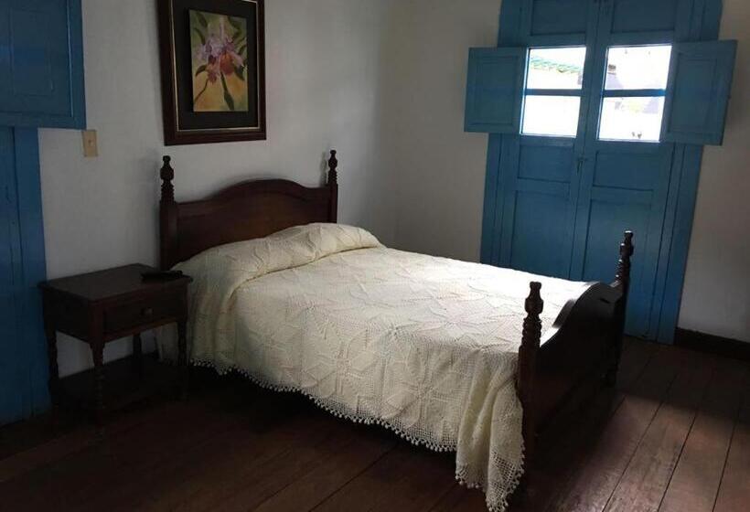 스탠다드 트리플 룸, Casa Hotel El Compadre