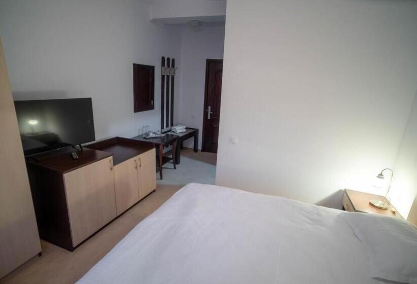اتاق استاندارد با چشم‌انداز, Chalet 173