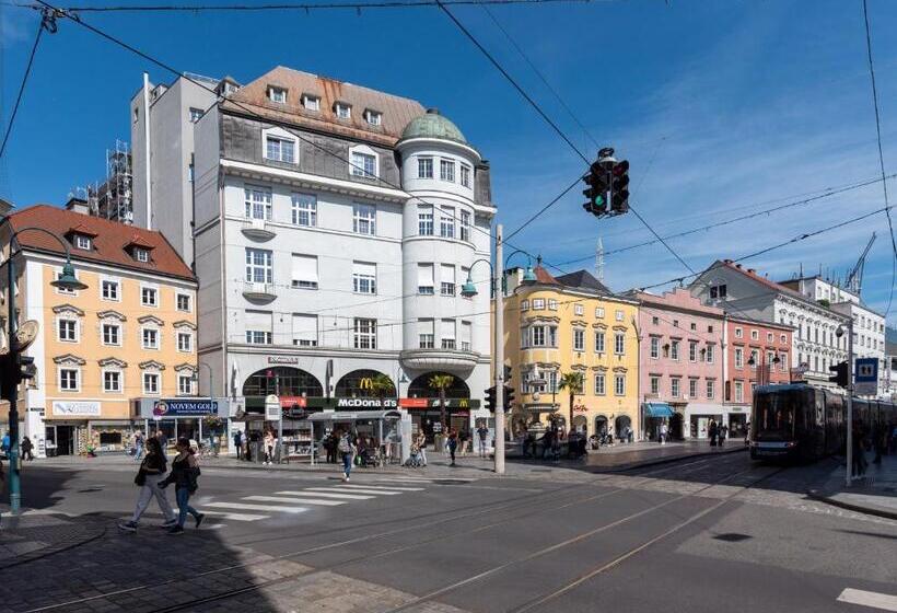 Люкс, Limehome Linz Schillerstraße