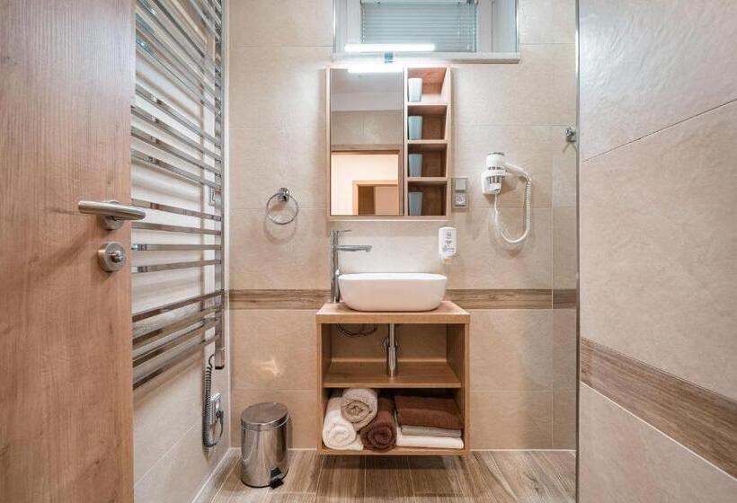 Family Suite, Penzion Jako Doma