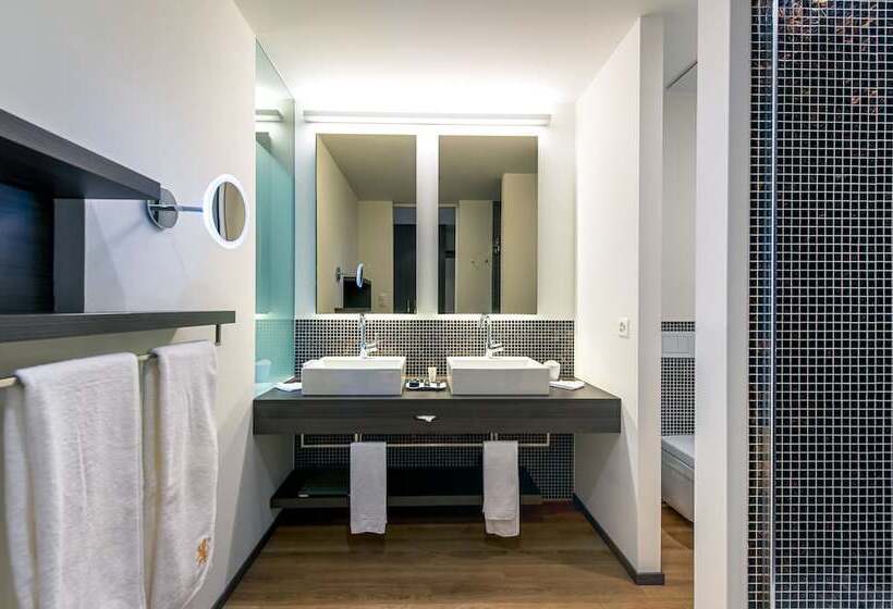 Номер Комфорт, Small Luxury Hotel Wellnesshotel Golfpanorama