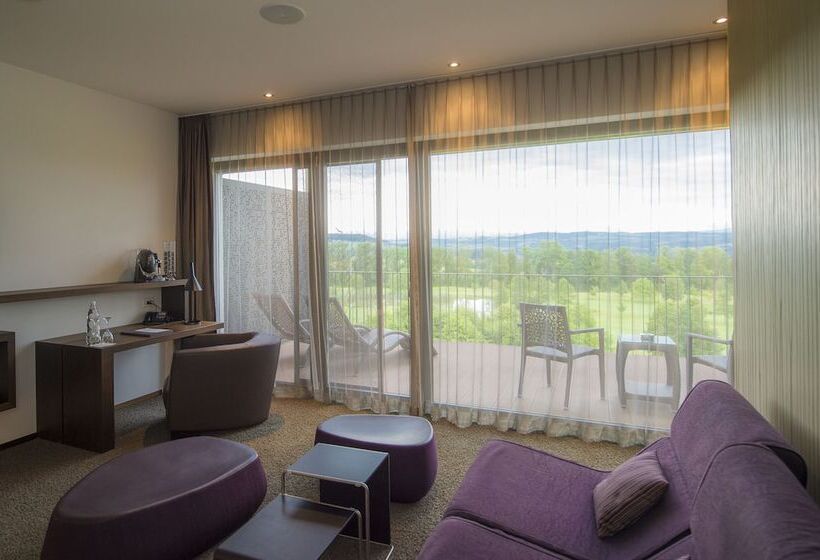 Полулюкс, Small Luxury Hotel Wellnesshotel Golfpanorama