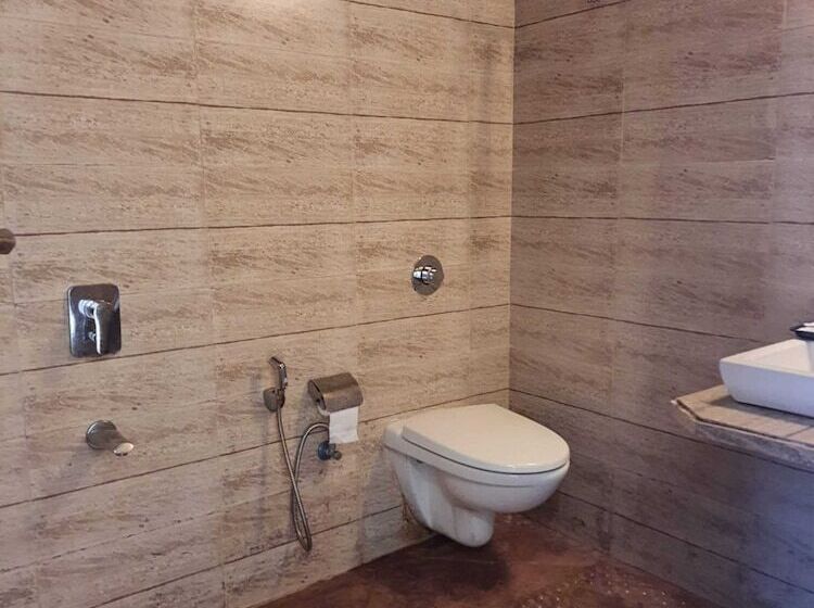 Family Suite, Adamo The Village