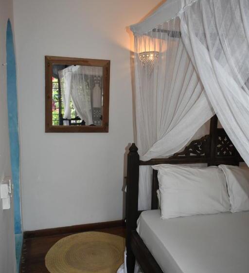 Quarto Estandar Vista Jardim, Meliks