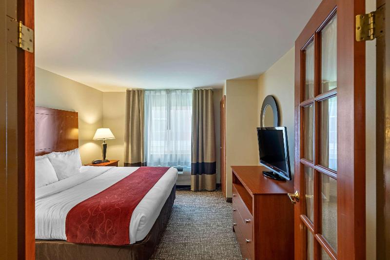 套房, Comfort Suites North Dallas