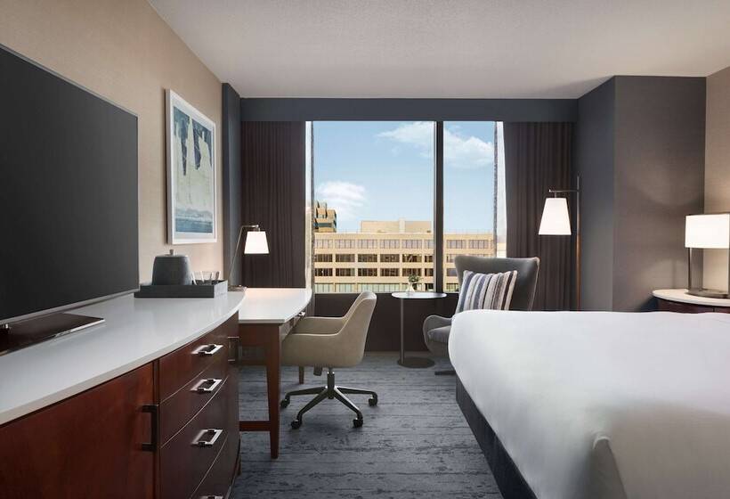 Номер Стандарт Вид на Город, Champlain Burlington, Curio Collection By Hilton