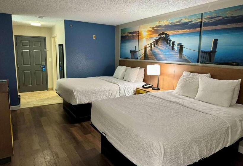 Номер Стандарт Адаптированный для Инвалидов, Days Inn By Wyndham Sarasota I75