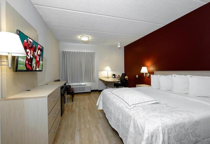 חדר סטנדרט מותאם לאדם עם מוגבלויות, Red Roof Inn Plus + Gainesville