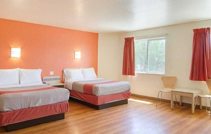 Четырехместный Номер Стандарт, Motel 6 Fort Lupton, Co