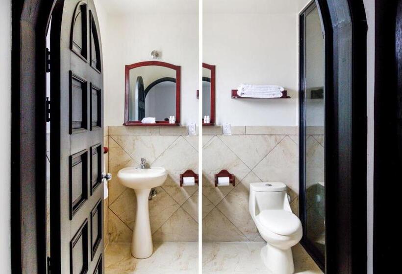 اتاق پنج‌تخته استاندارد, Collection O Hotel Nueva Escocia, Puebla