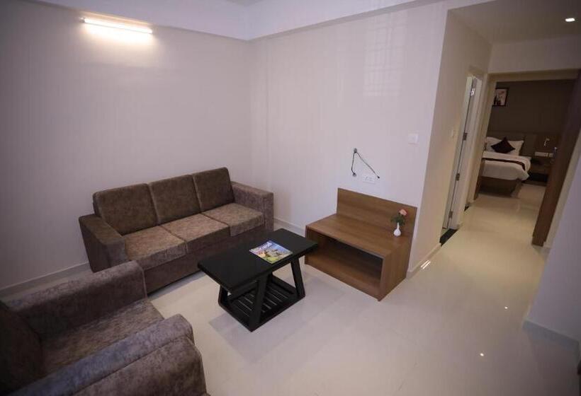 이그제큐티브 스위트, Dhanya Residency