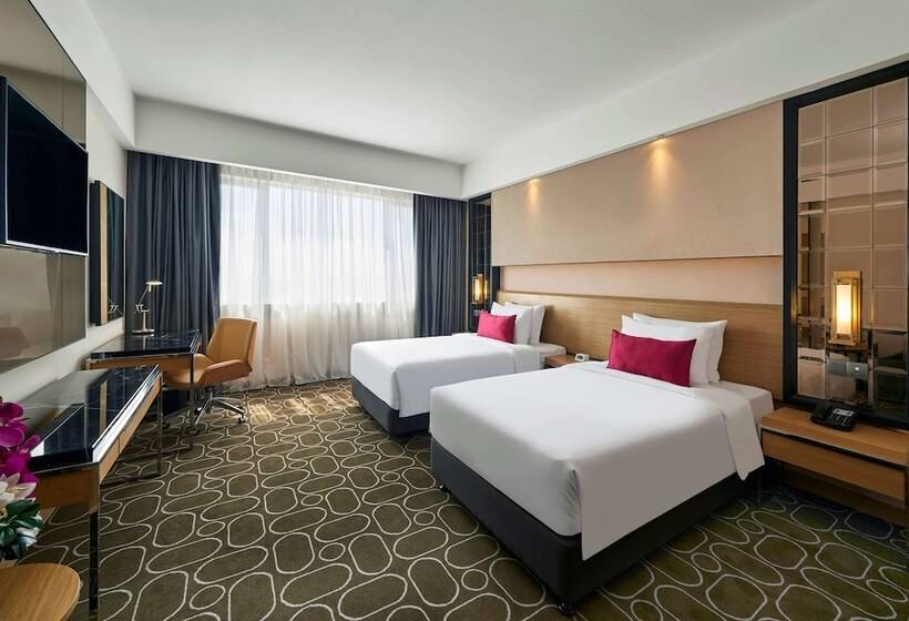 Номер Deluxe, Wyndham Acmar Klang