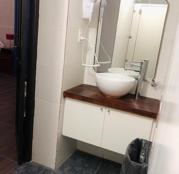 تختخواب در اتاق مشترک, Andino Bnb