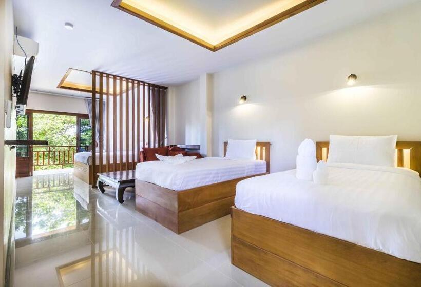 Студио Стандарт с Балконом, Wyh Hotels