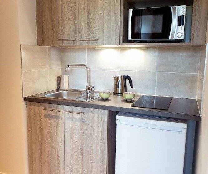 Студия Стандарт, Residhome Toulouse Ponts Jumeaux