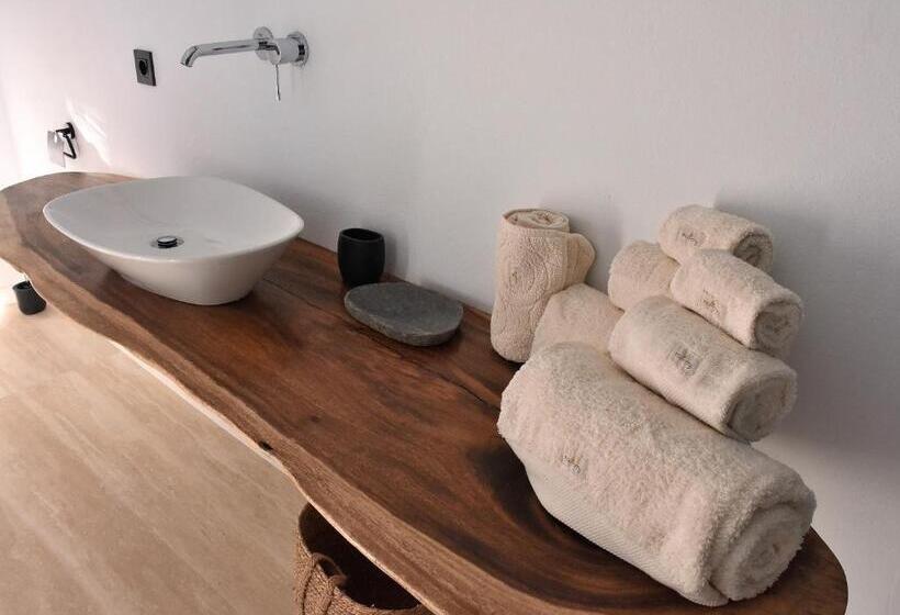 Полулюкс Одноместный с Террасой, Mana Ecoretreat