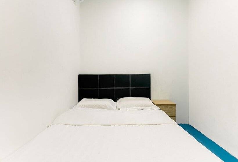Quarto Estandar, Spot On 89726 Capsule Inn