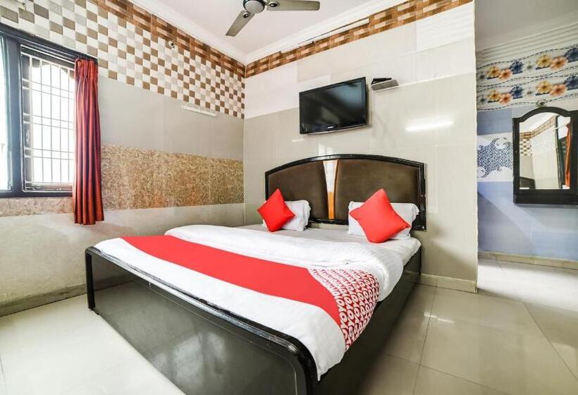 套房, Oyo 67287 Dkr Regency