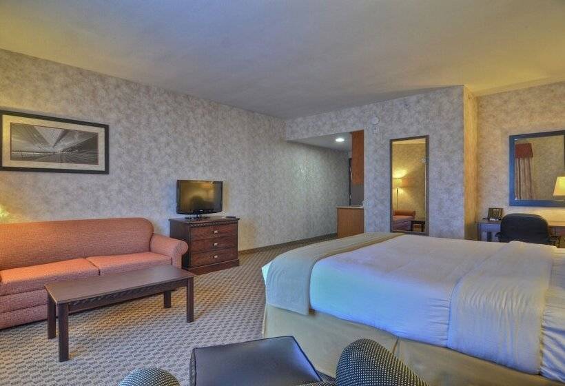 스위트, Holiday Inn Express San Diego South   Chula Vista, An Ihg