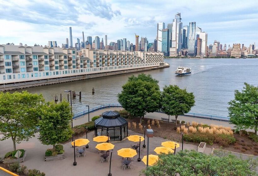 스위트 도시 전망, Sheraton Lincoln Harbor