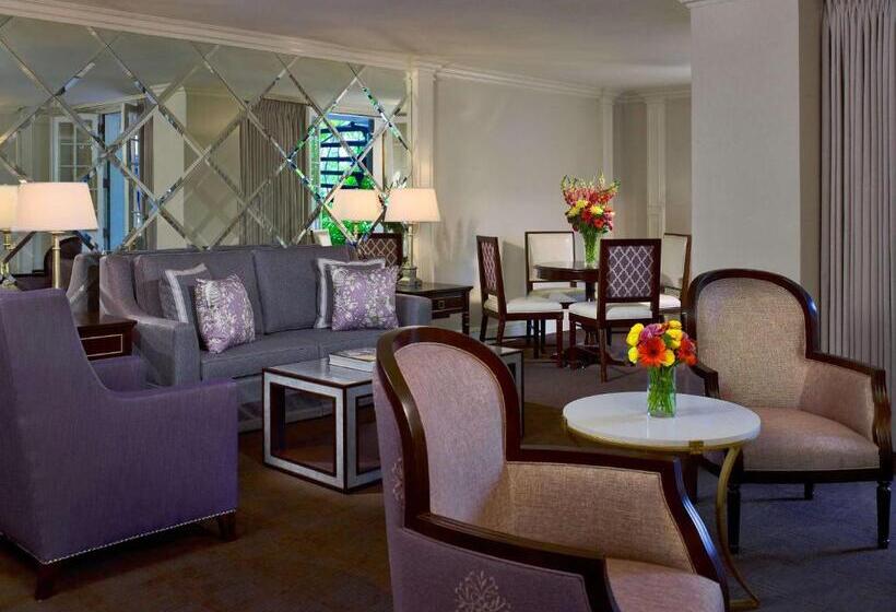Люкс, The Royal Sonesta New Orleans