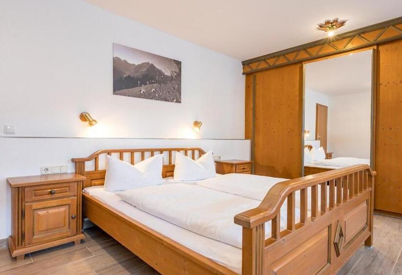 Номер Стандарт, Landhaus Almrausch