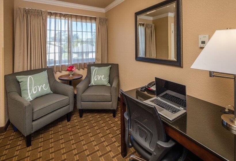 Номер Deluxe, Stage Coach Lodge