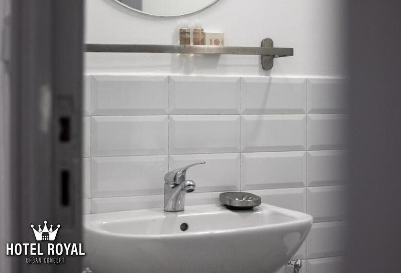 اتاق استاندارد سه نفره, Hôtel Royal Urban Concept