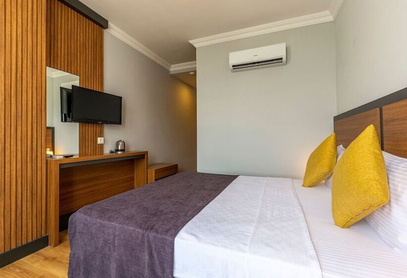 Camera Standard, Business Hotel Antalya