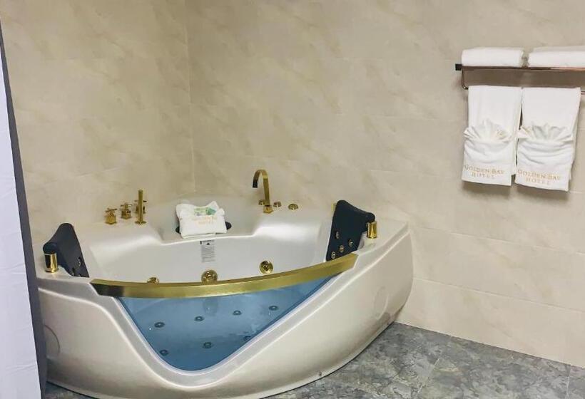 デラックススイート, Golden Bay Belize