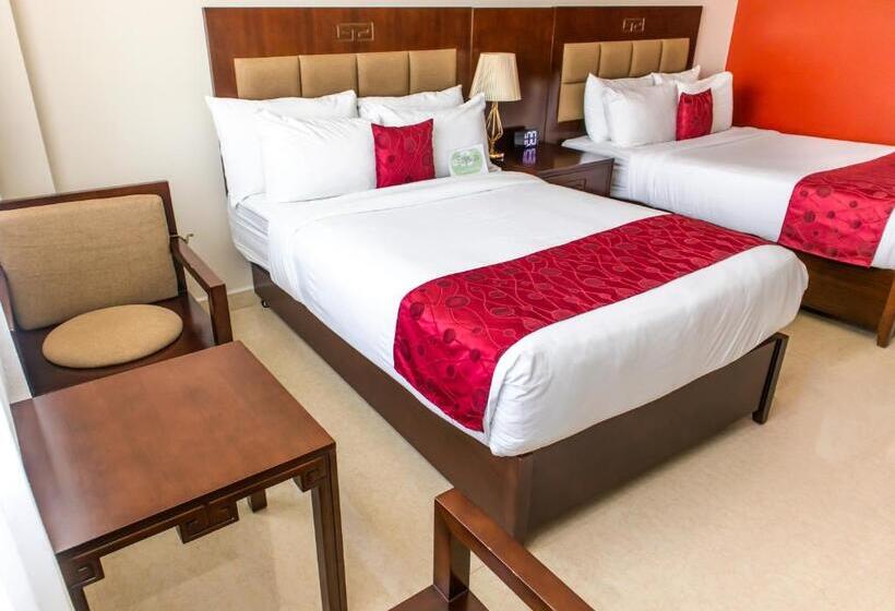 Номер Стандарт Вид на Море, Golden Bay Belize