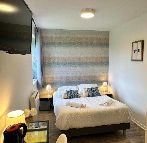 스탠다드 룸, Hôtel Restaurant Le Clos De L 'ancien Pressoir