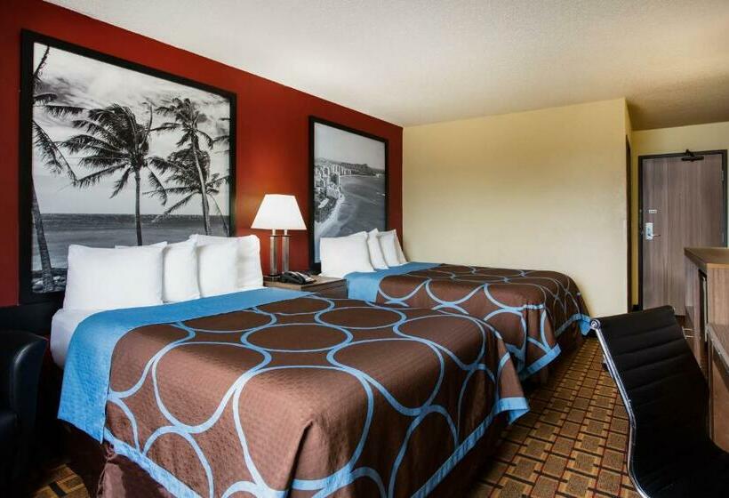 Номер Стандарт 2 Двуспальные Кровати, Super 8 By Wyndham Chester/richmond Area
