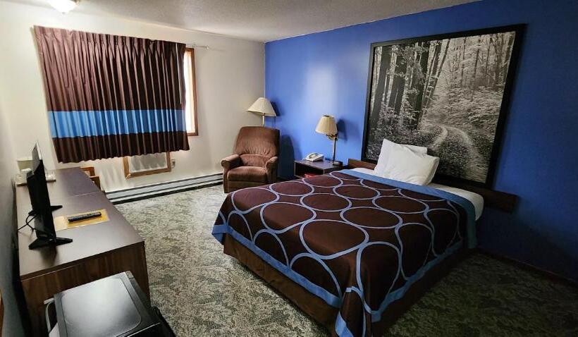디럭스 룸, Iron Mountain Inn & Suites
