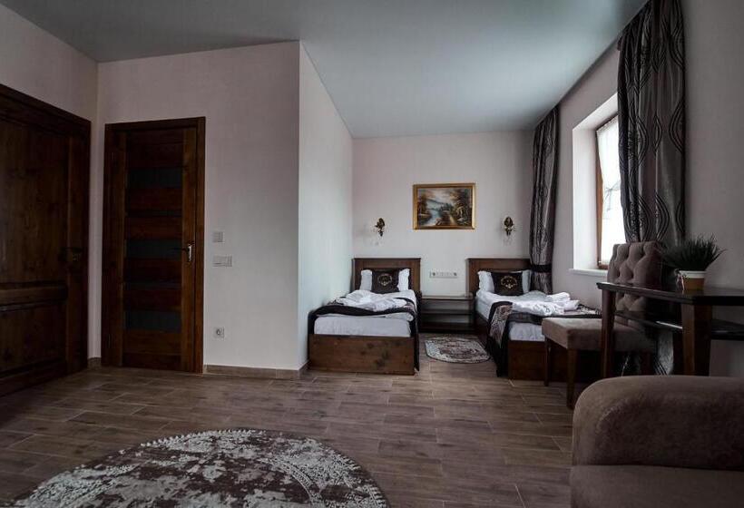 Номер Стандарт Трехместный, Villa Livorno