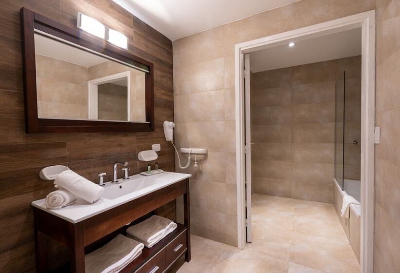 总统套房, Howard Johnson Plaza & Convention Center Spa La Plata