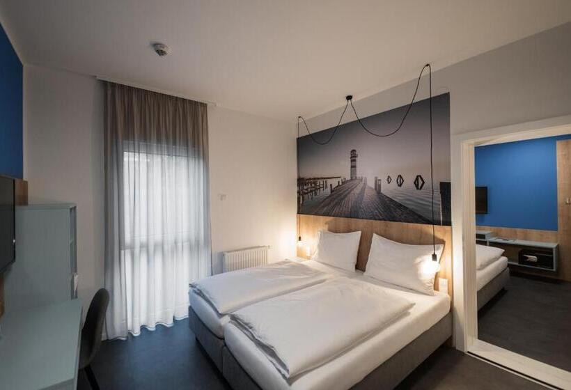 Номер Стандарт, Lakeside77