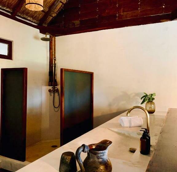 オーシャンビュースタンダードルームバルコニー付き, Libelula Tulum Beachfront