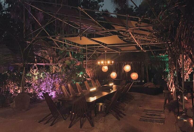 Pokój Deluxe Widok Morze z Balkonem, Libelula Tulum Beachfront