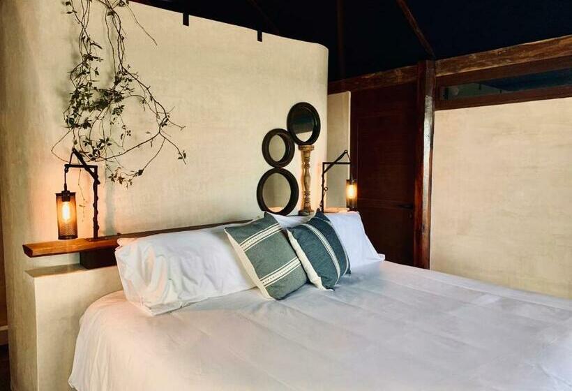 オーシャンビューデラックスルームバルコニー付き, Libelula Tulum Beachfront