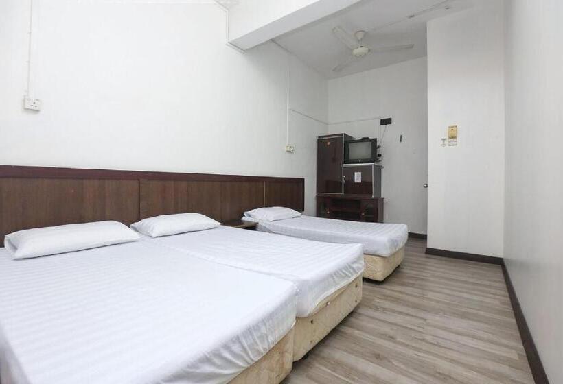 패밀리 스위트, Spot On 89755 D&d Budget Inn