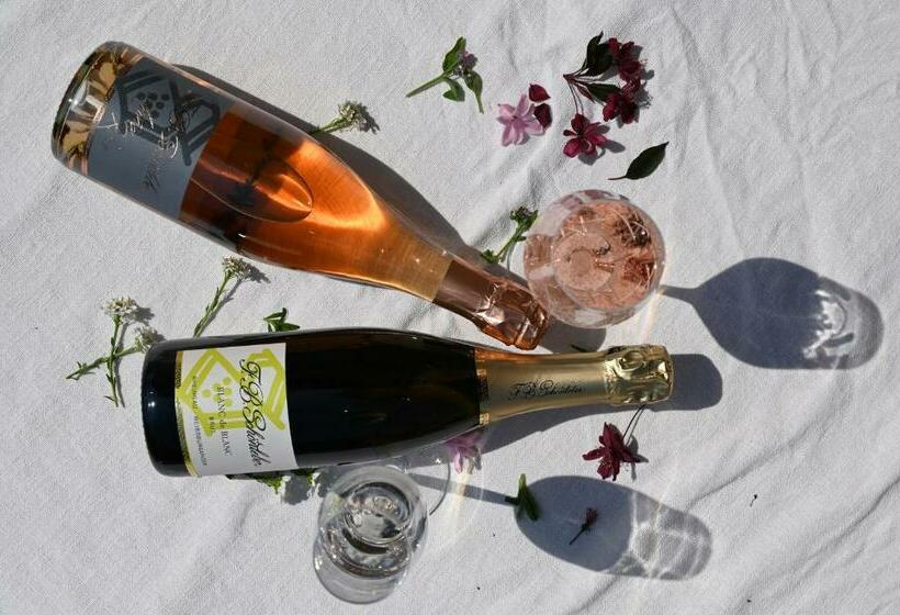 Номер Стандарт, Wein  Und Sekthaus F.b.schönleber