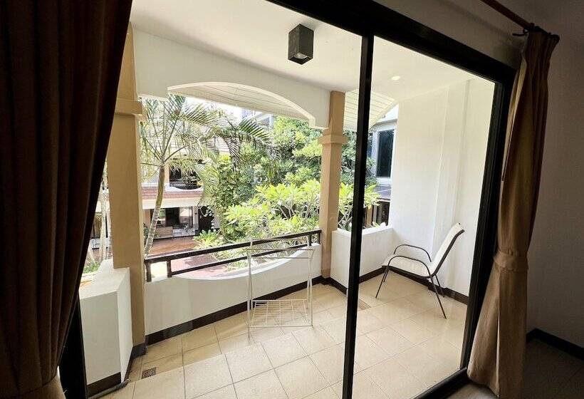 Номер Deluxe с Террасой, La Villa Khon Kaen