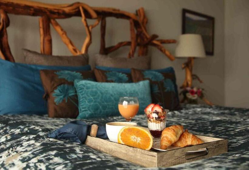 Люкс Deluxe Кровать Кинг, Bella Collina Bed & Breakfast