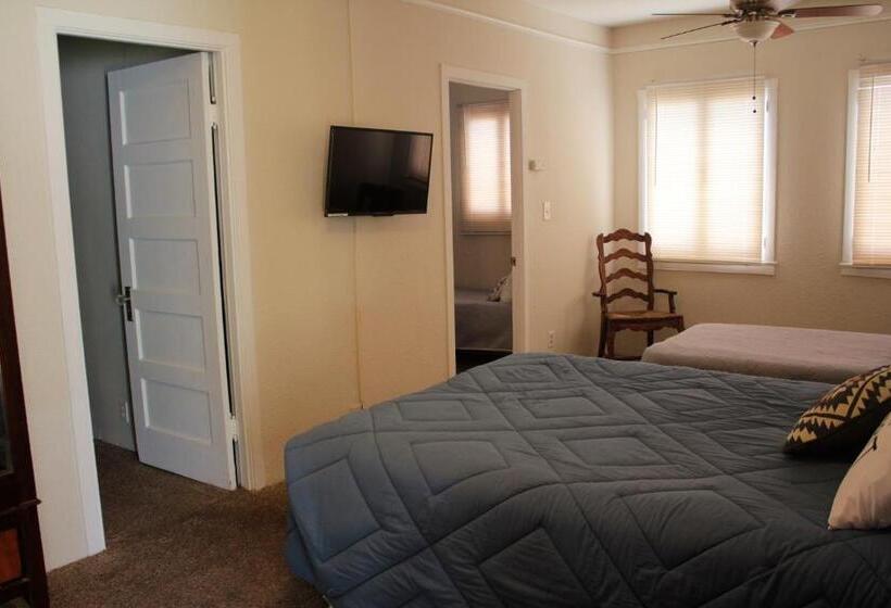 Семейный Номер Deluxe, Grand Canyon West Hotel Sheps Miners Inn