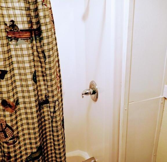 Люкс, Historic Whiting Hotel Suites