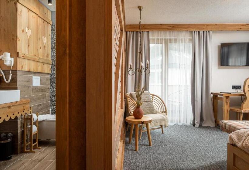 غرفة ديلوكس, Zara Chalet