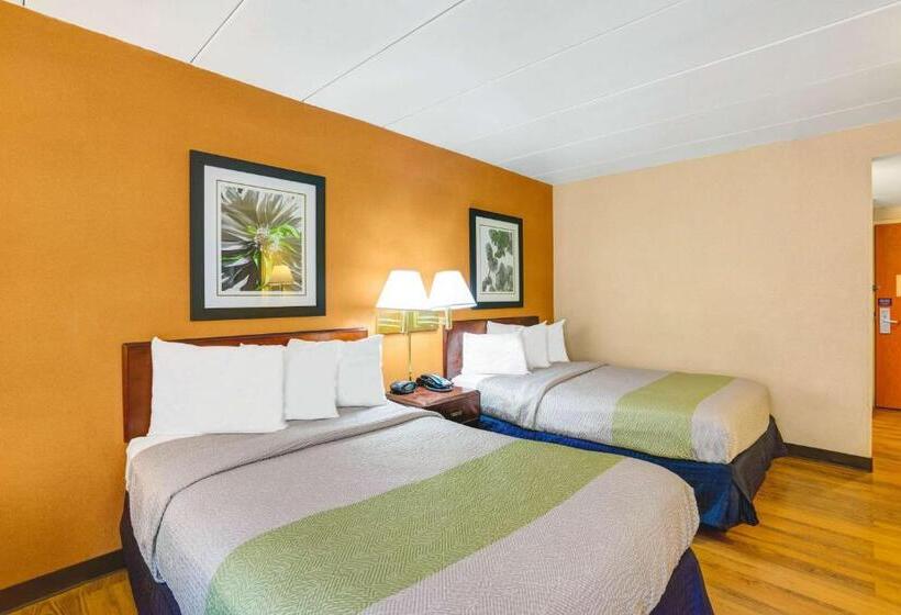 Четырехместный Номер Стандарт, Motel 6 Milford, Ct